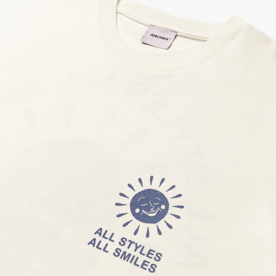 ALL STYLES ALL SMILES REGULAR FIT T-SHIRT